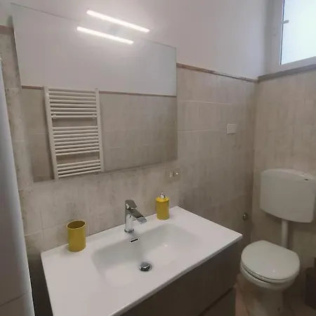 Il Nido Di Silvia A Due Passi Dal Teatro Rossini Pesaro