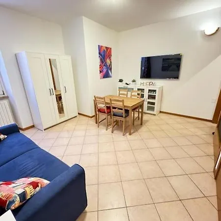 Il Nido Di Silvia A Due Passi Dal Teatro Rossini Apartment