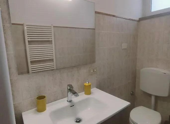 Il Nido Di Silvia A Due Passi Dal Teatro Rossini Pesaro