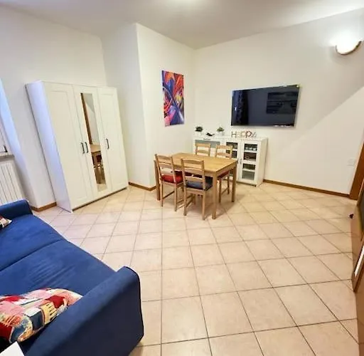 Il Nido Di Silvia A Due Passi Dal Teatro Rossini Apartment