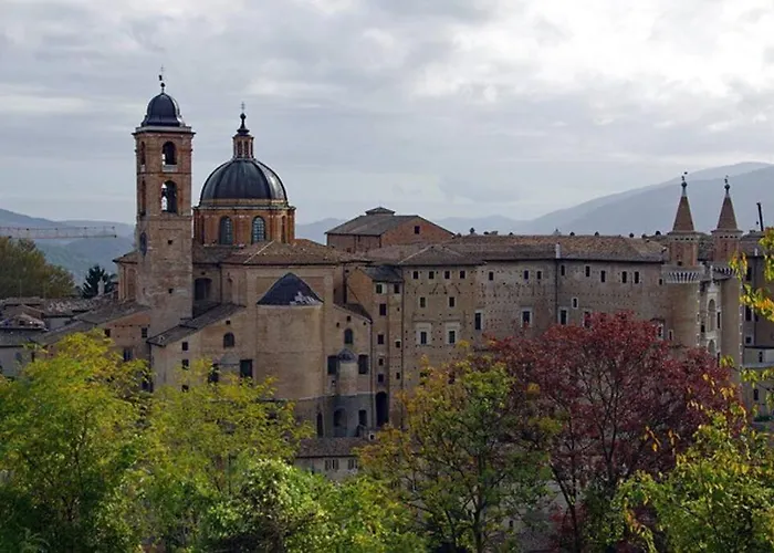 Il Nido Di Silvia A Due Passi Dal Teatro Rossini